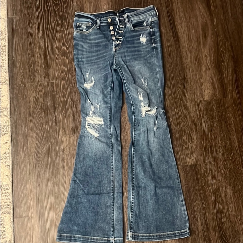 Distressed Flare Jeans - Blue